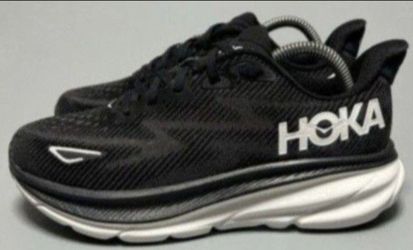 NEW HOKA ONE ONE Clifton Women's Running Sneakers, Black/White, Size 6 US