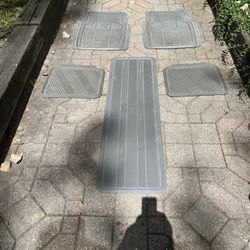 Floor Mats For Yukon Suburban Or Expedition