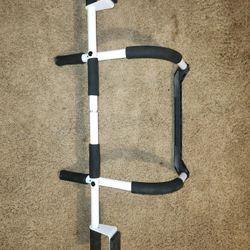 Pull Up Bar