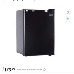 Magic Chef Mini Fridge