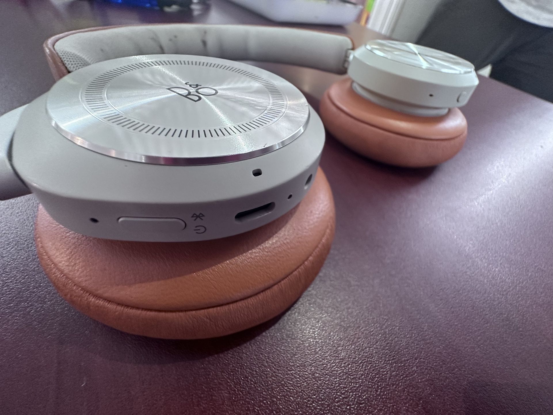 Bang & Olufsen Beoplay HX Audifonos Originales!