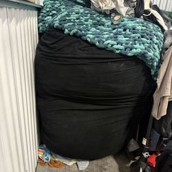 🖤 Huge Memory Foam Bean Bag Chair – Clean & Super Comfortable