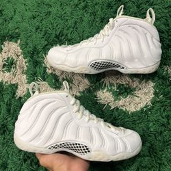 Nike Foamposite Triple White 