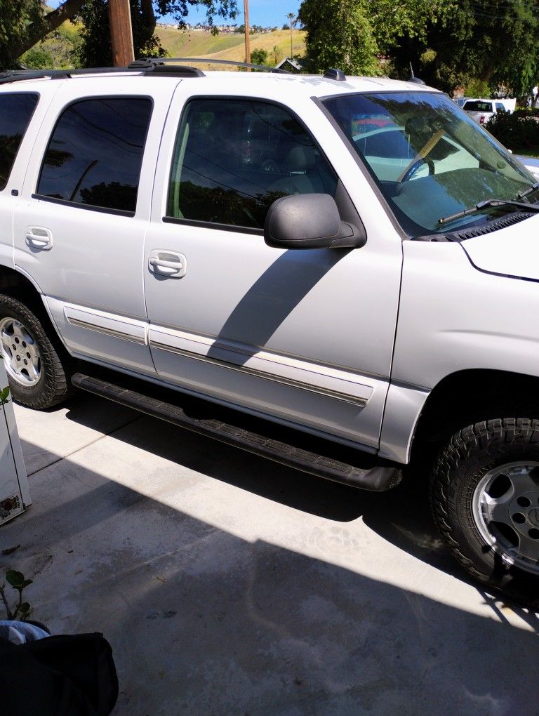 Tahoe Front Passenger Door
