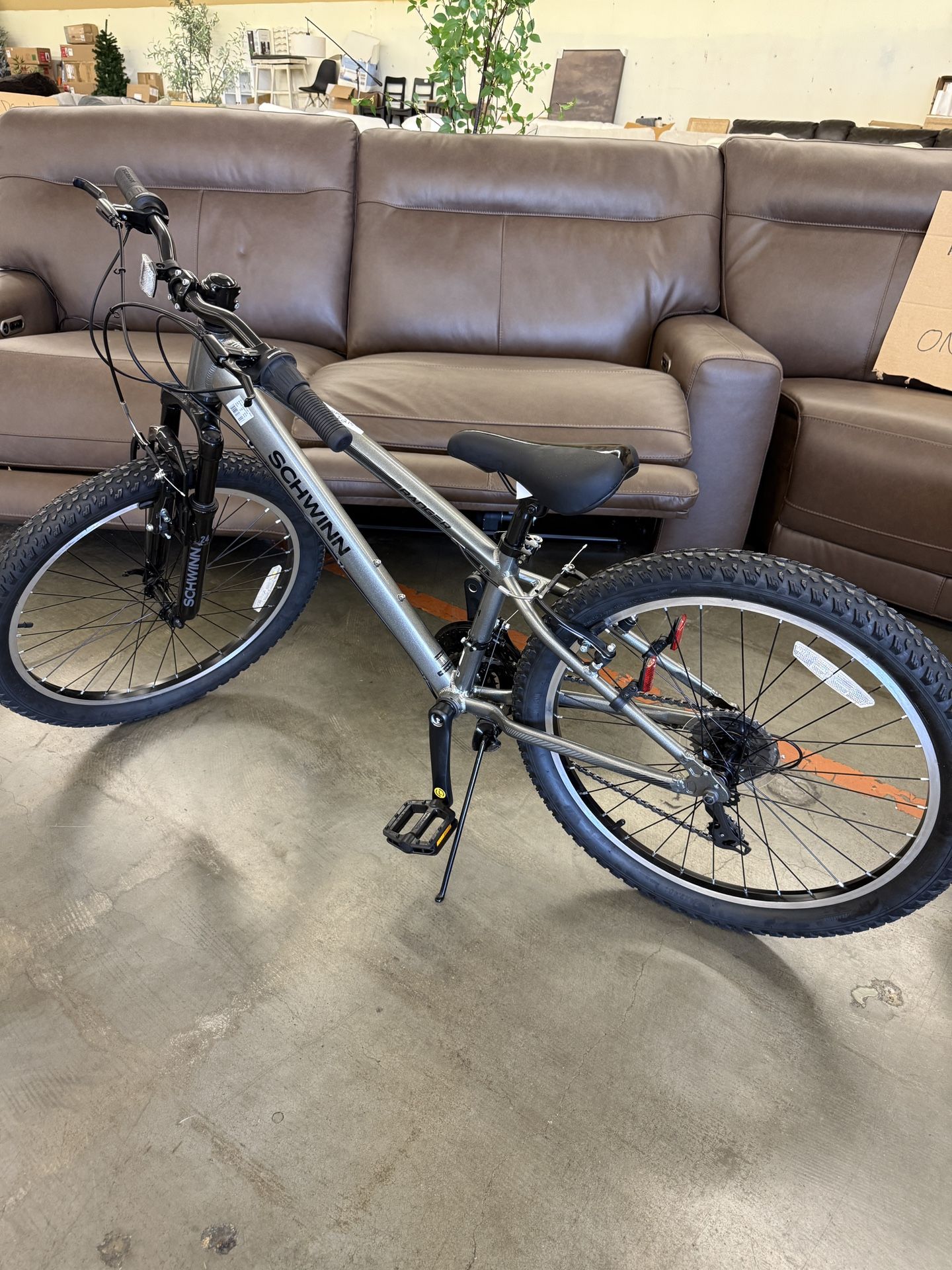 Schwinn Ranger 24" Mountain Bike - Silver