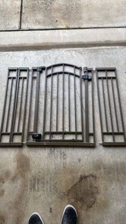 Summer: Toddler and pet gate
