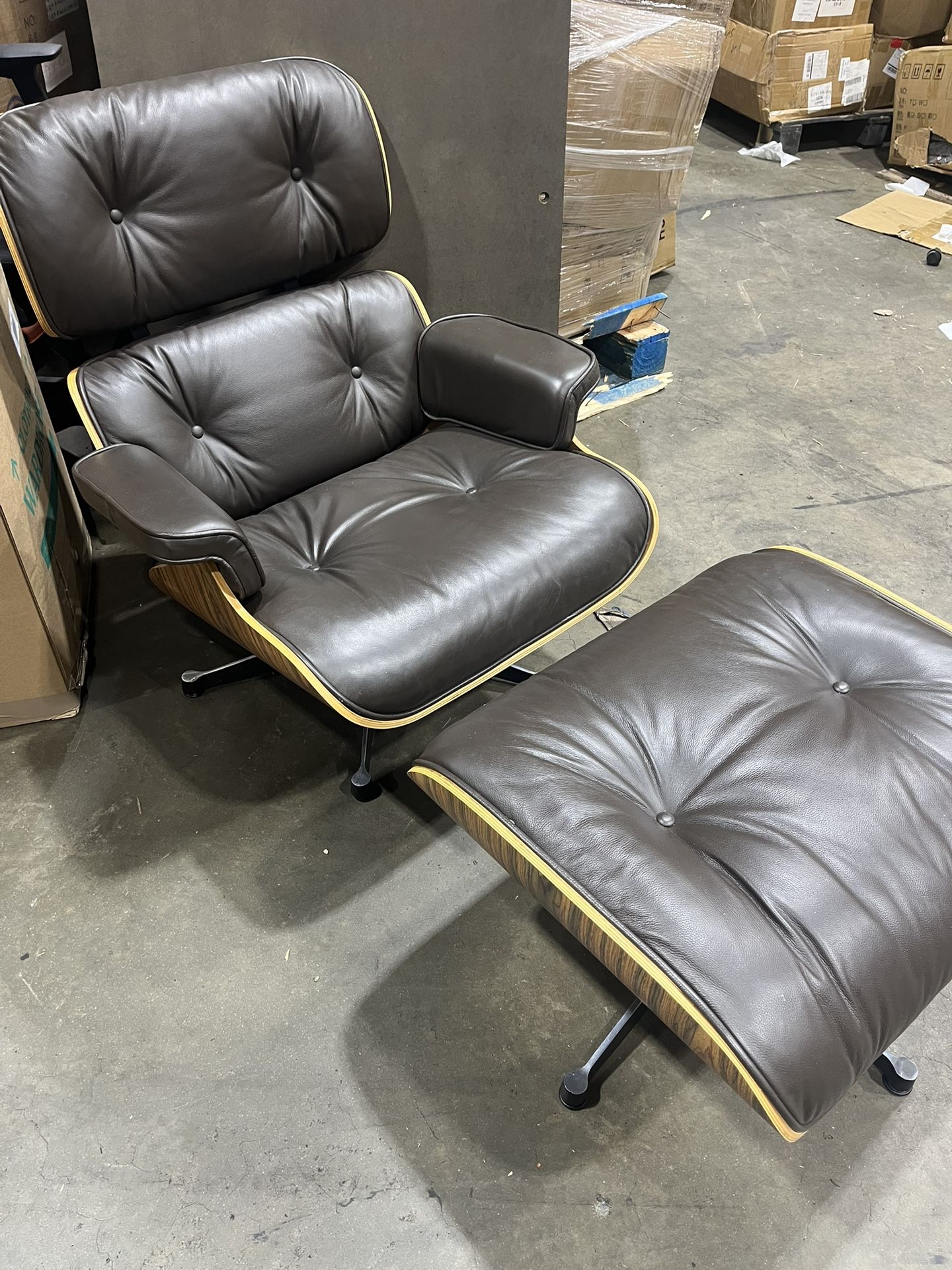 π₯ Modern Eames-Style Lounge Chair & Ottoman β Sleek & Comfy! π₯