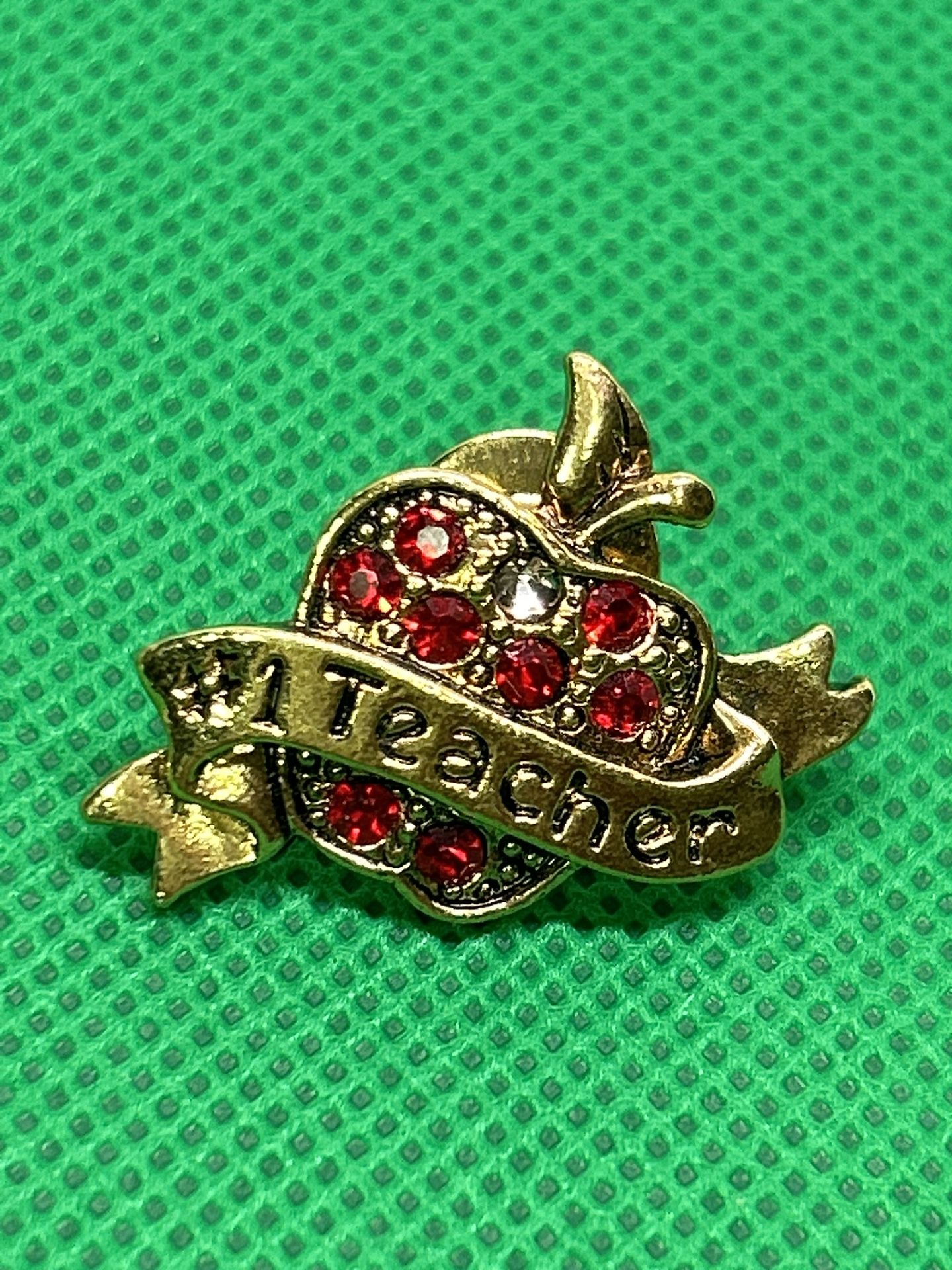BROOCH JEWELRY ⭐️ VINTAGE TO FASHION 