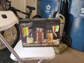 3 Mason jars. Xmas Present. Never Used