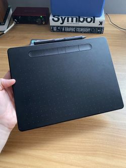 Wacom Intuos Drawing Tablet Bluetooth & USB