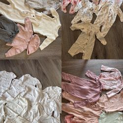 children's clothing from 0 to 18 months