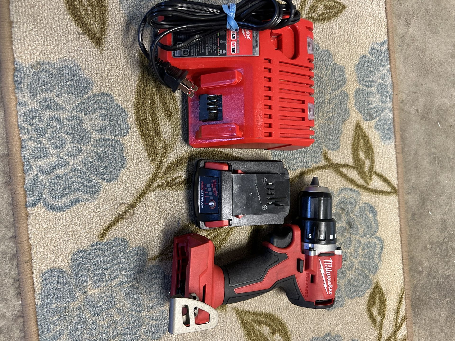 Milwaukee 1/2 In. Cordless Drill/Driver