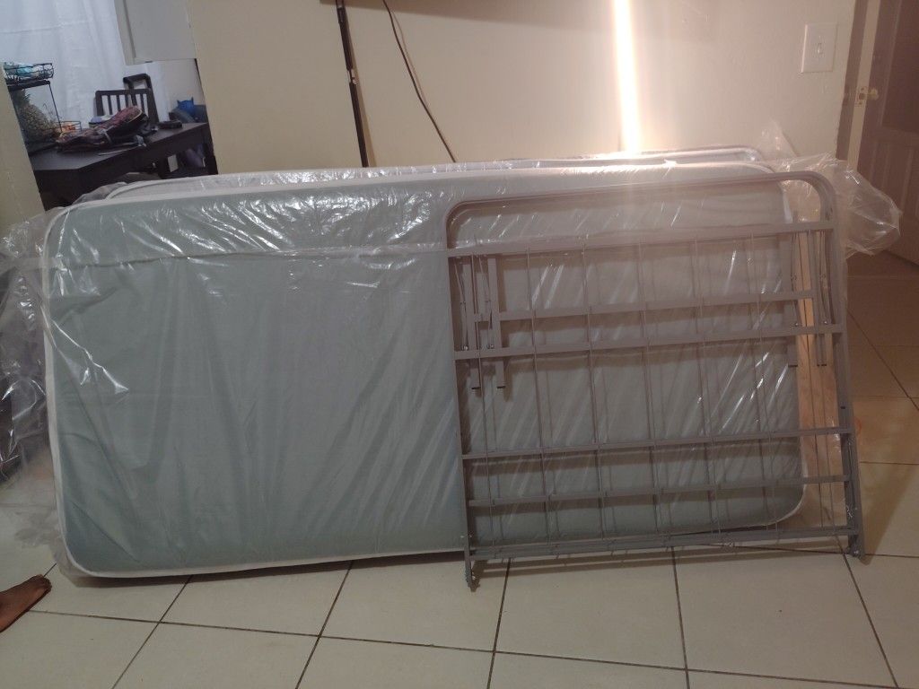 Mattress And Metal Bed Frame