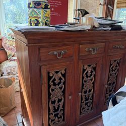 Solid Wood Buffett