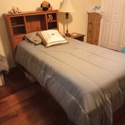 Twin Bed With Storage Compartment And Drawers 