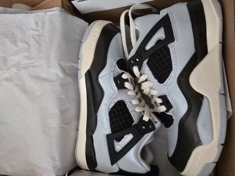 Jordan 4 kid shoes