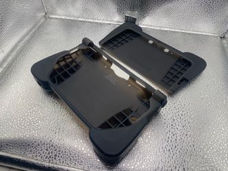 DreamGear Comfort Grip Case for Nintendo 3DS XL Silicone Black Rare Used Great