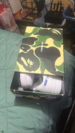 A Bathing Ape White And Blue 9.5 Size