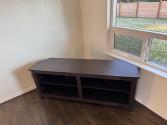 Wood Corner TV Stand 95% New Up to 65”