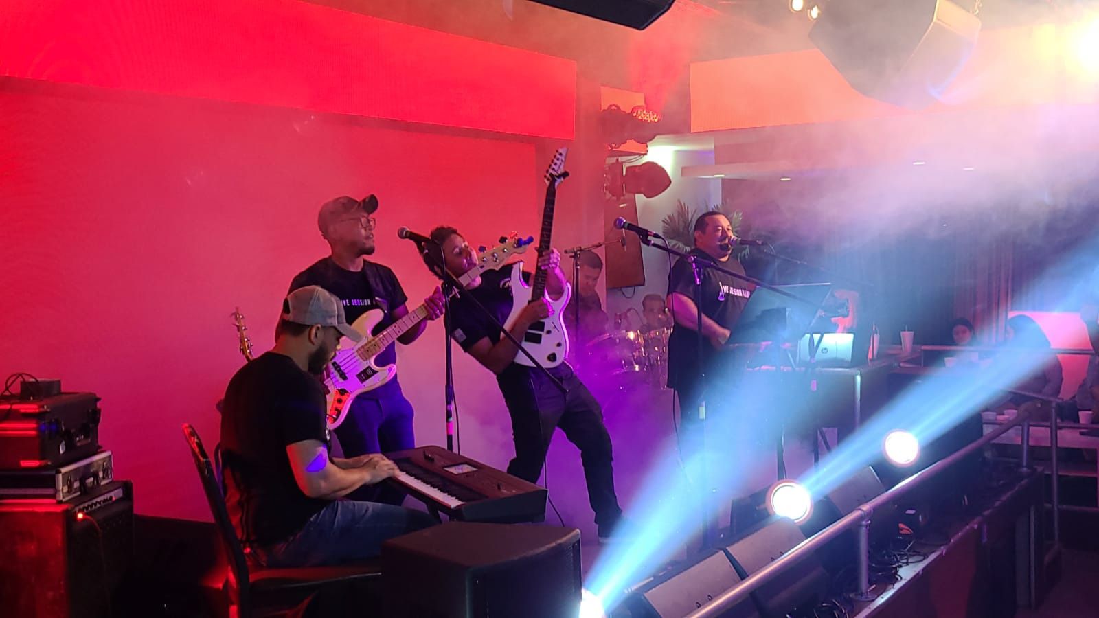 Música En Vivo Para Todos Evento // Live Music For All Events