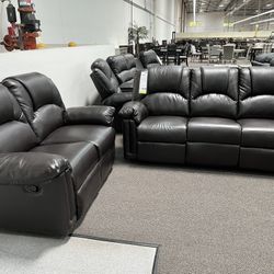 New Reclining Couch  / Love Seat .  Espresso Leather .  Free Delivery !