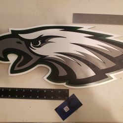 Eagles Sign 