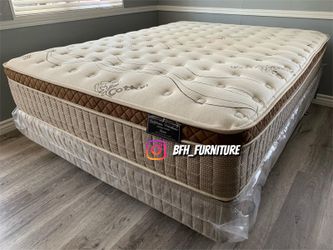 Queen Organic Cloud Edition Europillow Top 12inch Matres!!