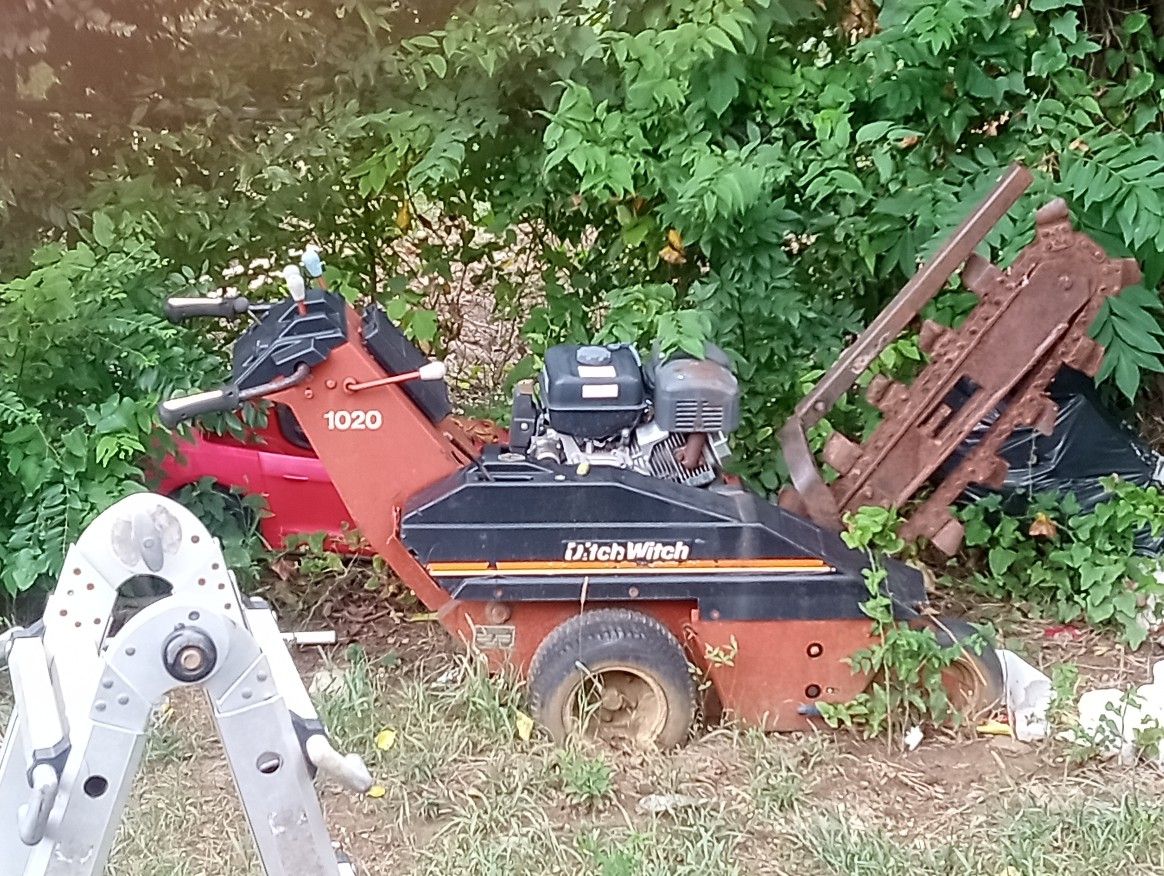 Ditch witch