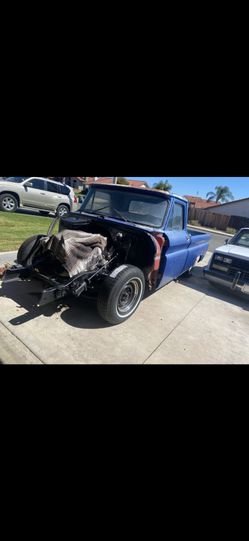 Speede Customs. I Work On Classics