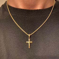 Gold Chain Gold Rope 18in 2mm And Cross Set