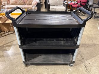 RUBBERMAID Commercial Products Xtra Utility Cart