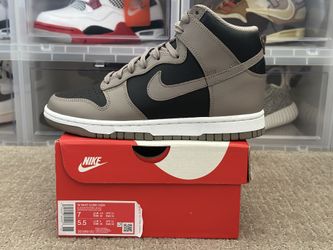 Size 7 (Womens) - Dunk High Moon Fossil - $120