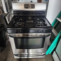 FRIGIDAIRE STAINLESS STEEL GAS STOVE