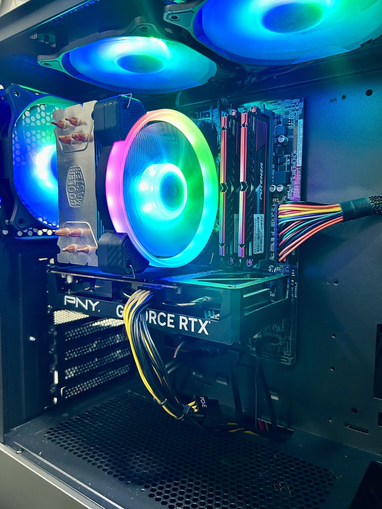 Gaming Desktop PC : i7 + RTX 4060
