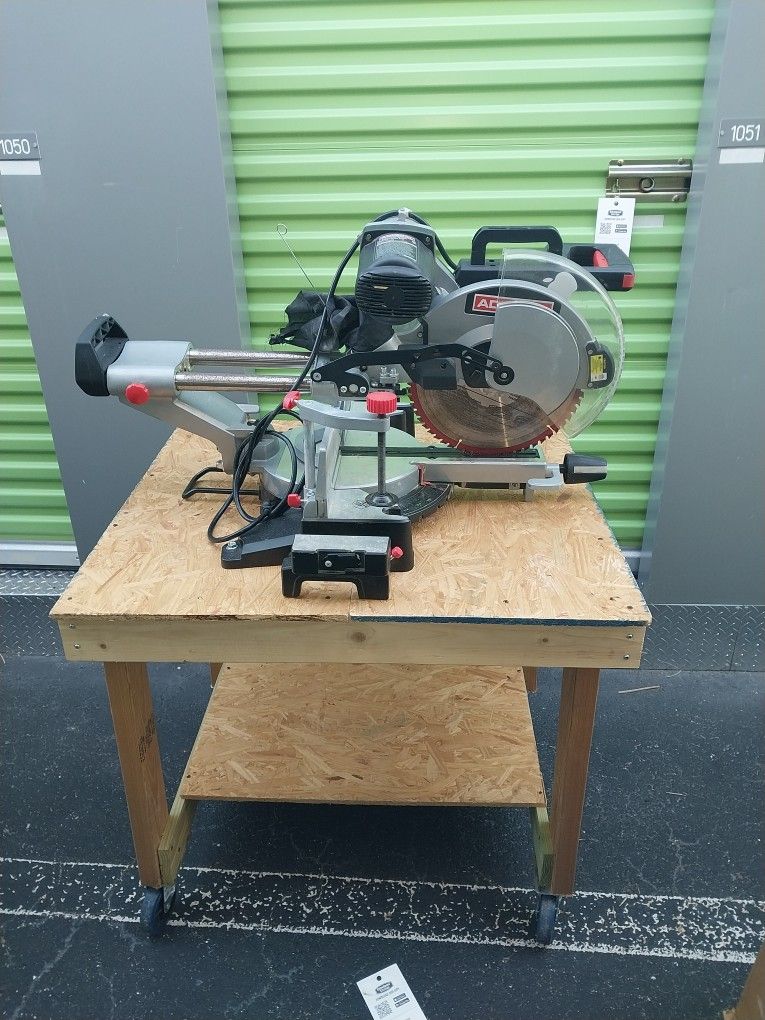 Admiral Saw With Built In Table