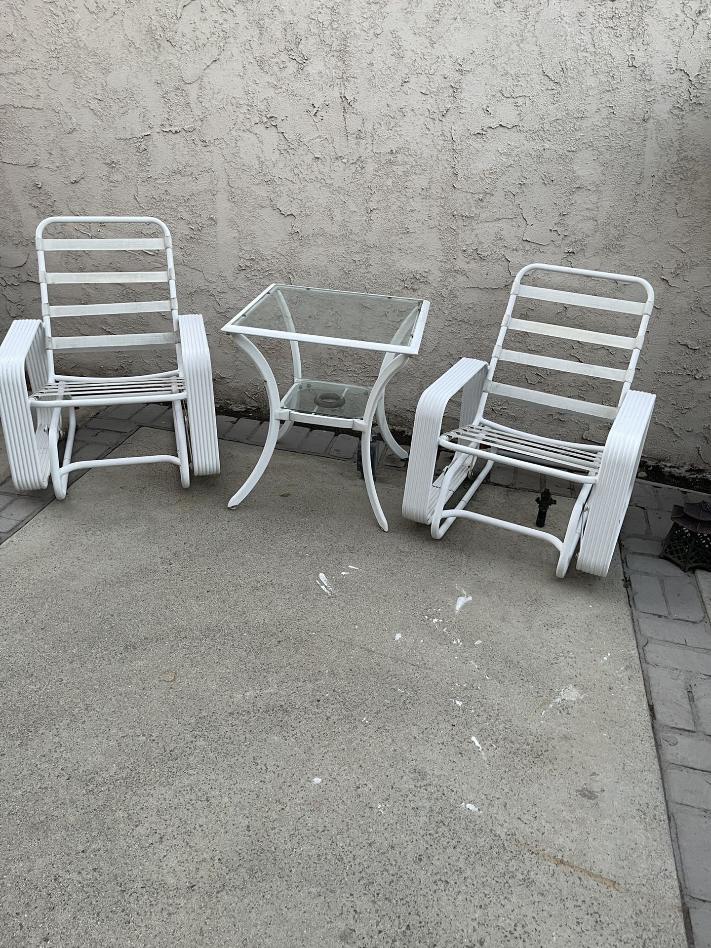 3 Pieces Outdoors Furniture