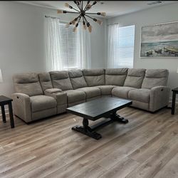 Recallable Couches