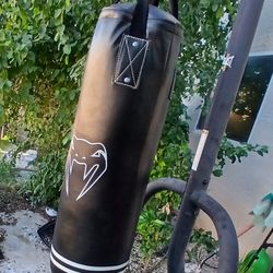 Punching bag for cheap!!