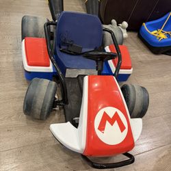 Super Mario Kart 