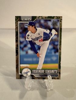 2026 Topps Series 1 - Yoshinobu Yamamoto #90 Memorial Day Camo /25 (JV)