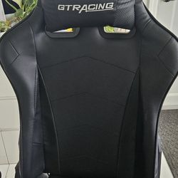 Gamer Chair With Head Rest -gtracing