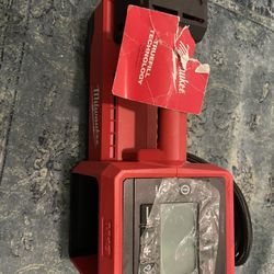 Milwaukee M18 Tire Inflator