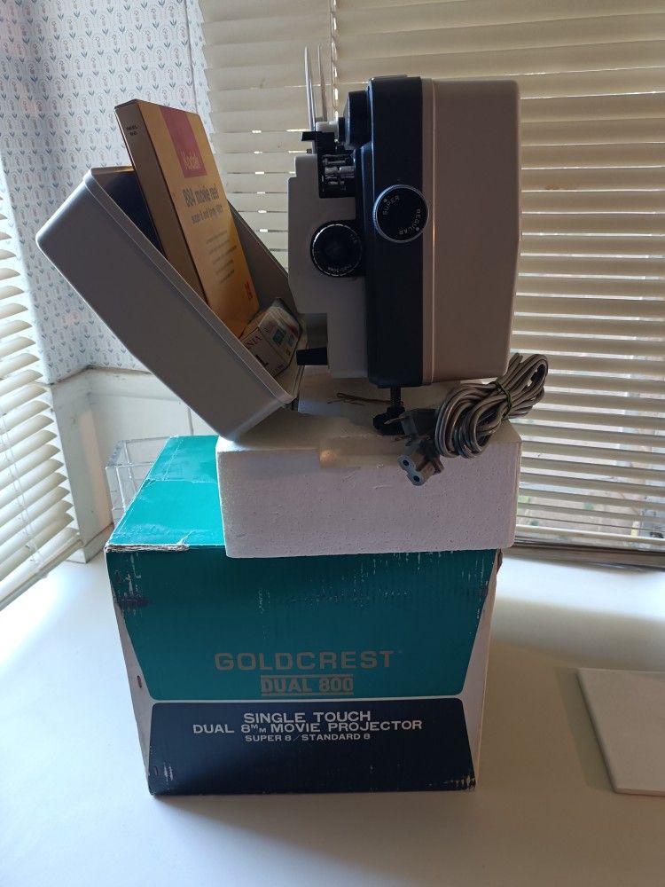 Goldcrest Dual 8 mm Projector NEW