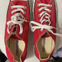 RED CONVERSE (New)