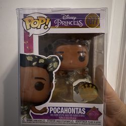 Pocahontas with pin #1077 Funko Pop Exclusive