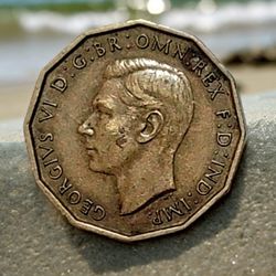 Vintage 1938 Great Britian 3 Pence Coin 