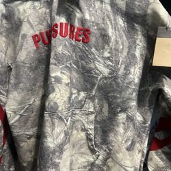 Pleasures hunt canvas camo size large
