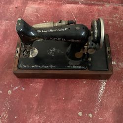 Singer Sawing Machine 