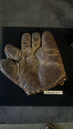 Vintage Split finger Baseball  Mitt 1(contact info removed)