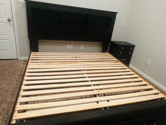 King Size Bed Frame with Book storage Headboard and Storage drawers (Only the bed)